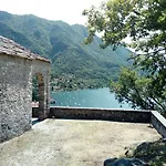 فندق مبيت وإفطار Da Pio Castello (Varese)