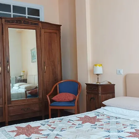 Oda ve Kahvaltı Da Pio Castello (Varese)